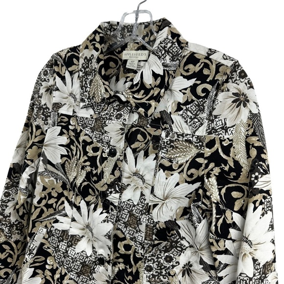 Appleseed’s Petites Beige Floral Button Front Jacket Style A21764, 4P - Picture 6 of 9